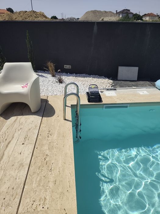 Escada piscina nova