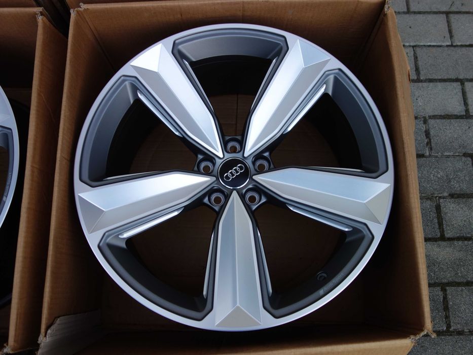 Felgi AUDI RS4 S4 A5 RS5 Q8 Q7 SQ7 SQ8 20'' Nowe Oryginalne