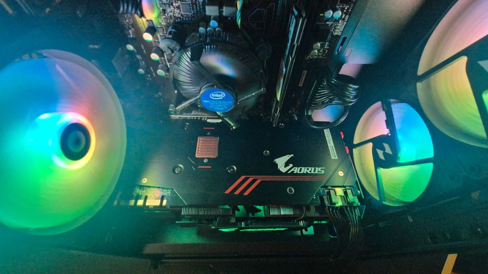 PC Gamer i7 6700 4.0Ghz | 16Gb DDR4 | Aorus GTX 1070 8GB | NVME+HDD | W11 | TPM2.0