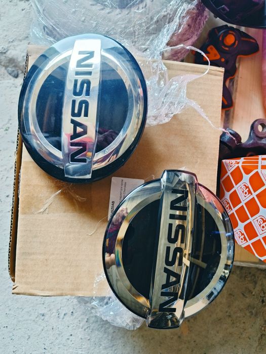 Эмблема Nissan rogue t32 t33 Ниссан рог т32 т33