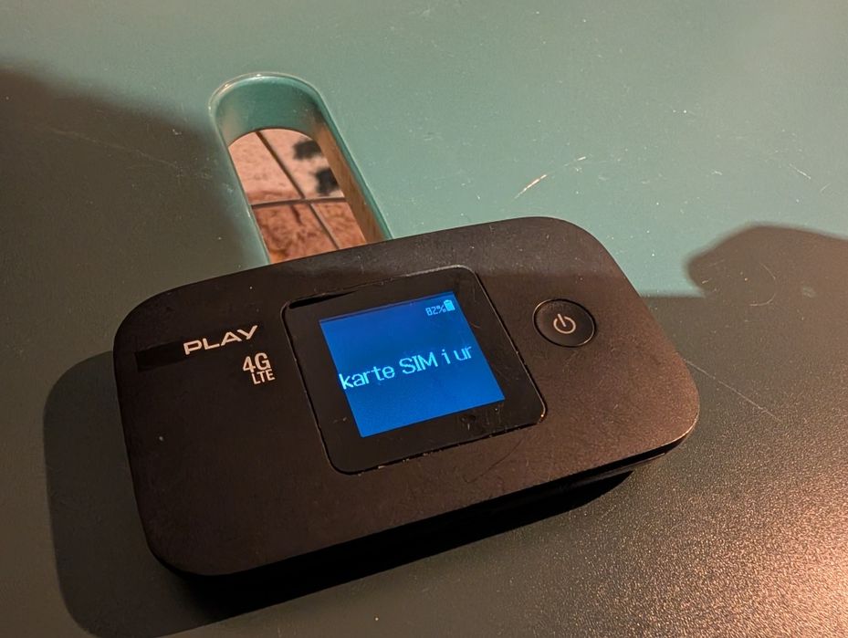 Router mobilny SIM  Huawei R5377 bdb stan LTE 4g bdb anteny zewnętrzne