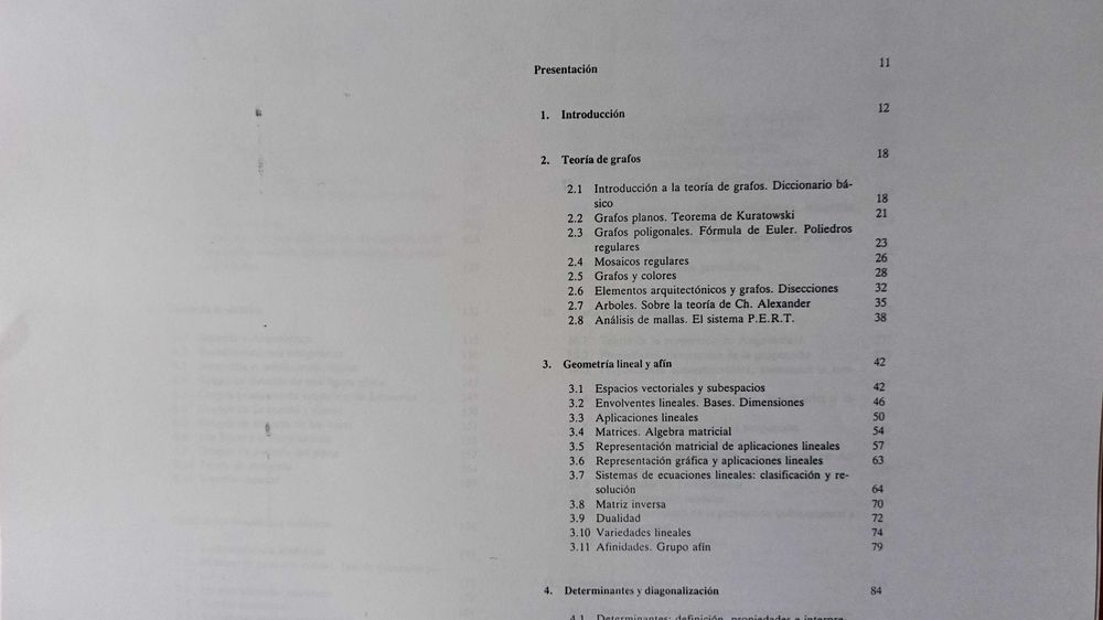 Algebra and Geometry Lessons / Course for Architecture Students64409565891586124