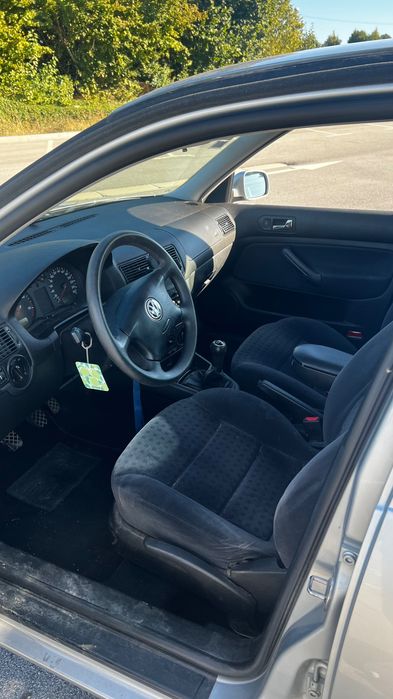 VW Golf IV 1.9 TDI 100cv (PD) | Pintura Nova | 220.000 km | Nacional