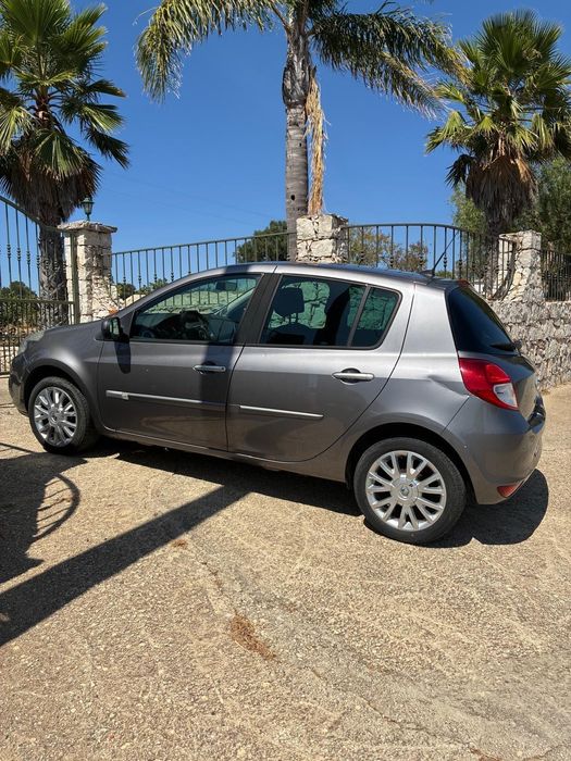 Renault Clio III 2011 89000km 1,2 75cv