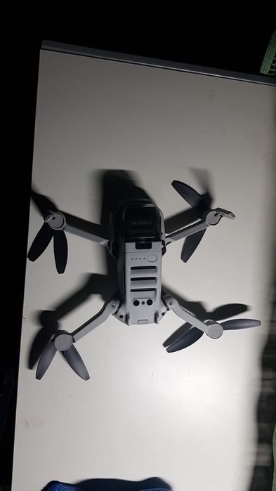 Sprzedam Drona DJi mini 2