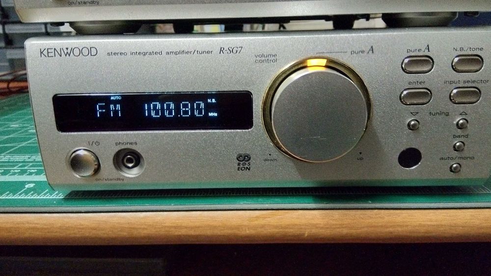 Mini aparelhagem som Kenwood SG7 (2 módulos)
