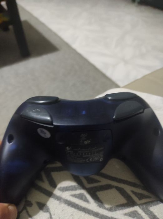Comando PS2 Logitech sem recetor
