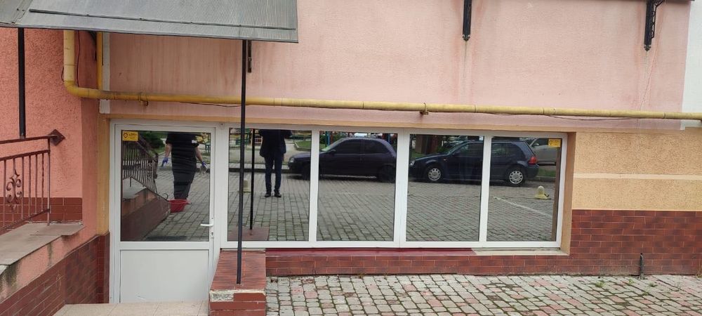 Продаж приміщення з ремонтом та обладнанням
