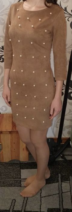 Продам трендову коричневу сукню