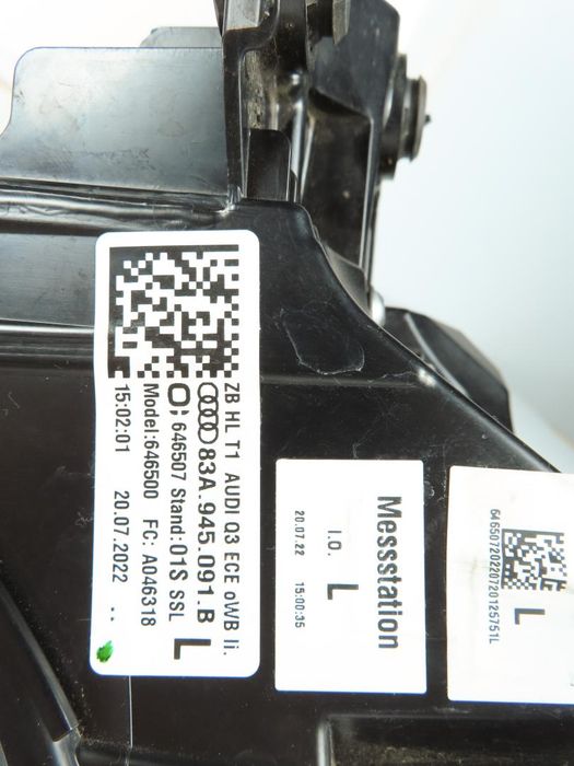 Farolim Led Esquerdo/Trás Usado / Original Audi Q3 (F3B) 83A945091B