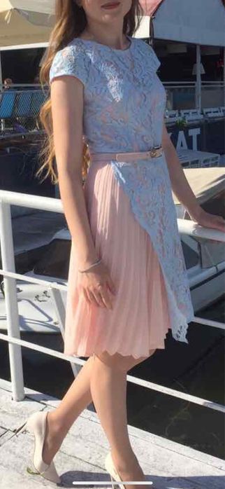 Неймовірно красива сукня в ідеальному стані