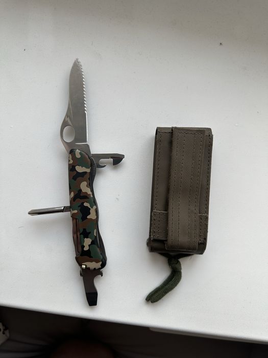 Victorinox Trailmaster One Hand Camouflage (111 mm).