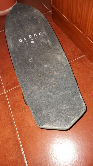 Skate cruiser Globe