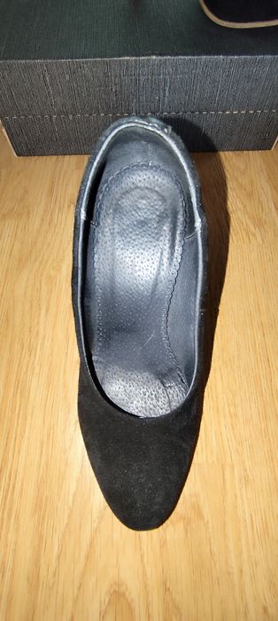 Туфлі-човники замшеві 35р