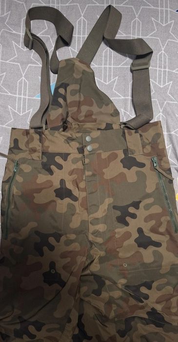 Spodnie od gore-tex