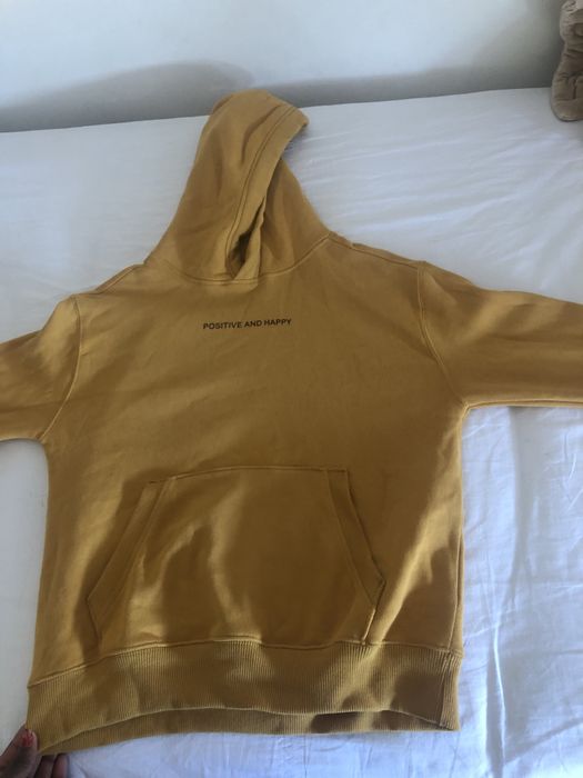 Sweatshirt Zara • cor amarela
