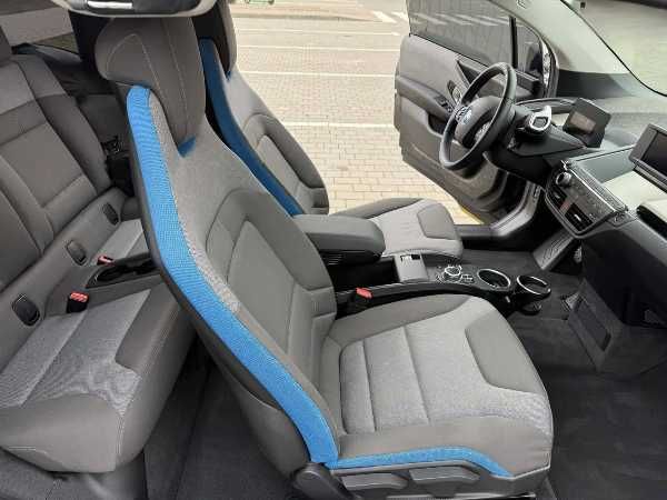 BMW I3 2021 Електро