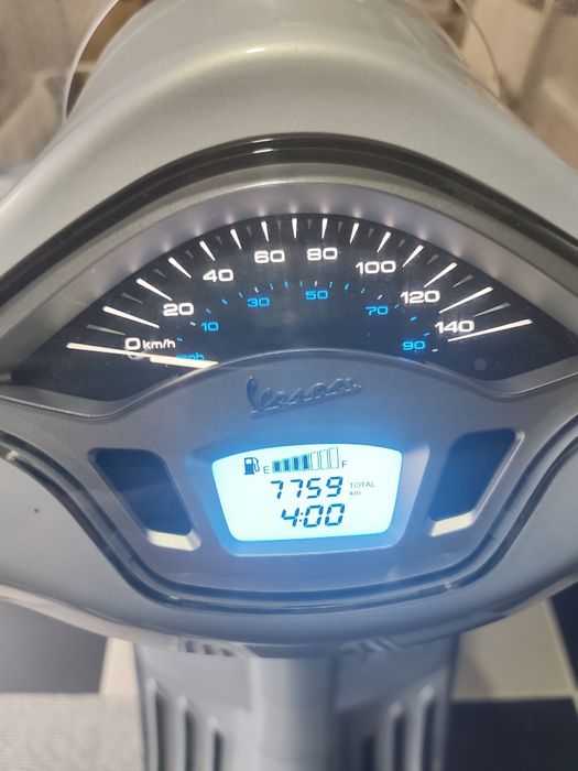 Vespa Primavera 125 Touring — Impecável | 7.750 km | Único dono