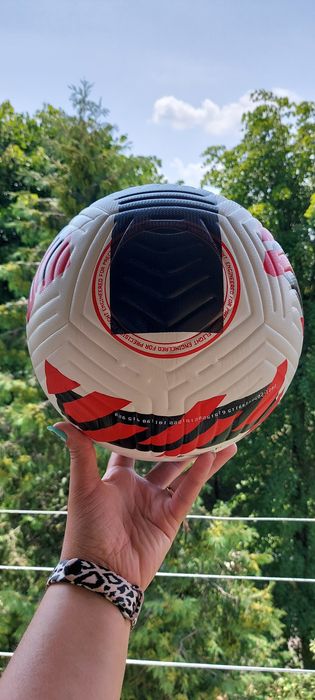 Футбольний м'яч.розмір 5