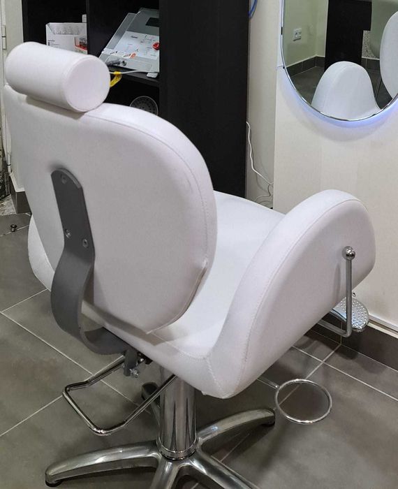 Cadeira de Maquilhagem em perfeito estado