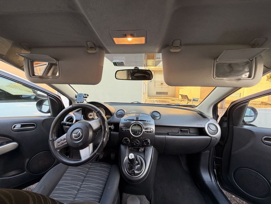 Mazda2  - 2009 gasolina