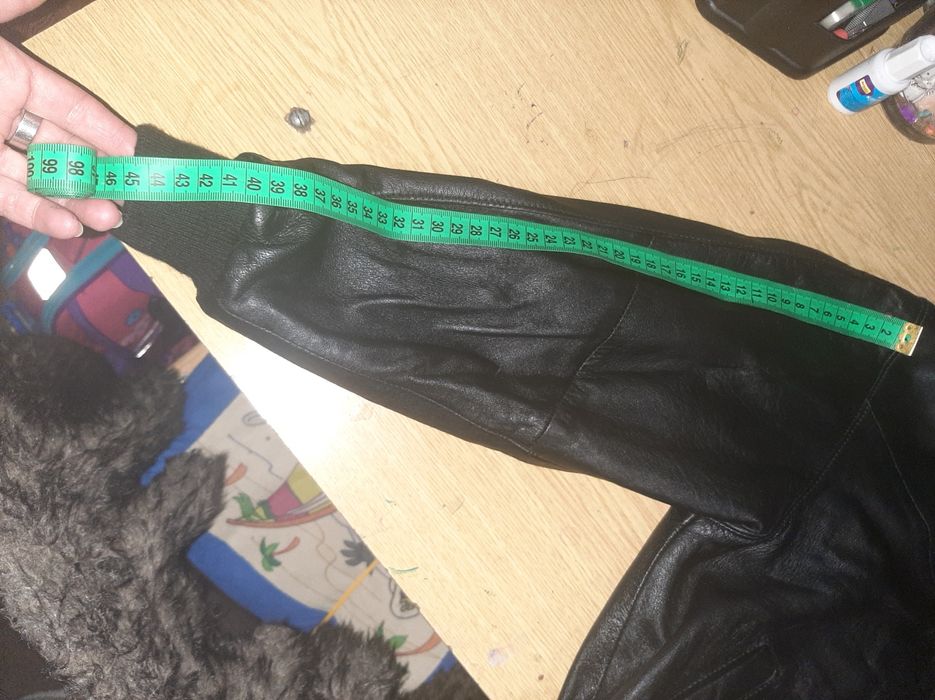 Кожанка на хлопчика,в гарному стані