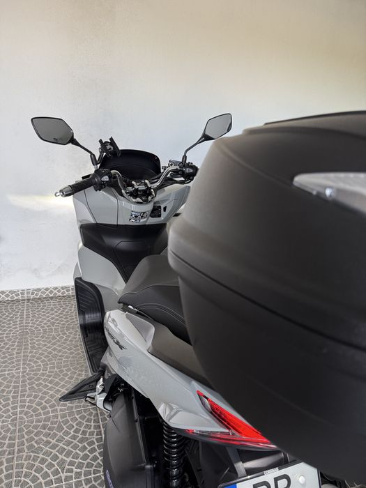 PCX 2023 - como nova