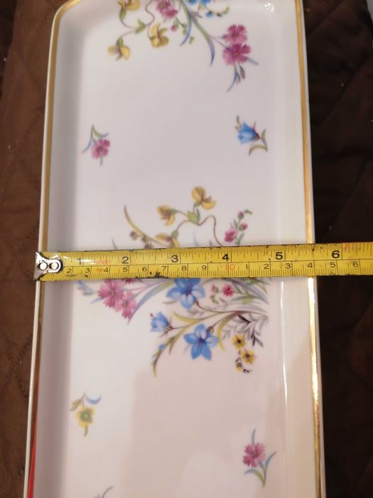 Artibus Tray - Golden Floral Pattern64739892083970127