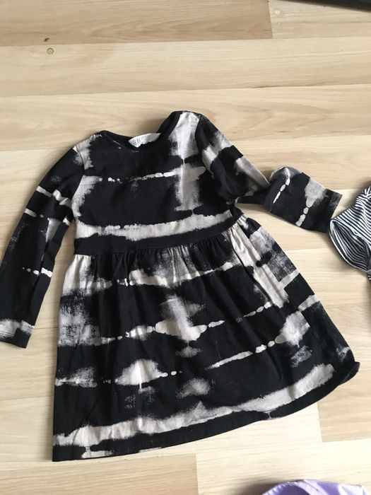 Paka ubrań dla dziewczynki r. 110-116