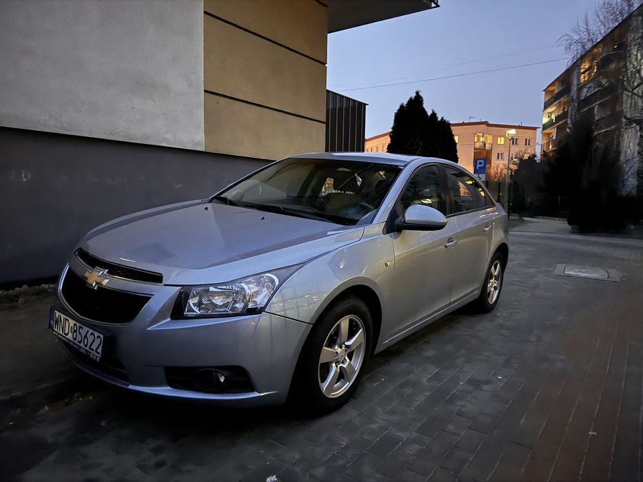 Chevrolet Cruze 1.6 LS