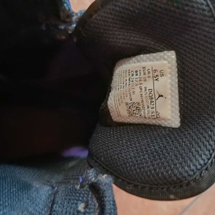 Buty Jordan Lakers 39