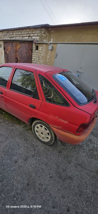 Форд эскорт 1996