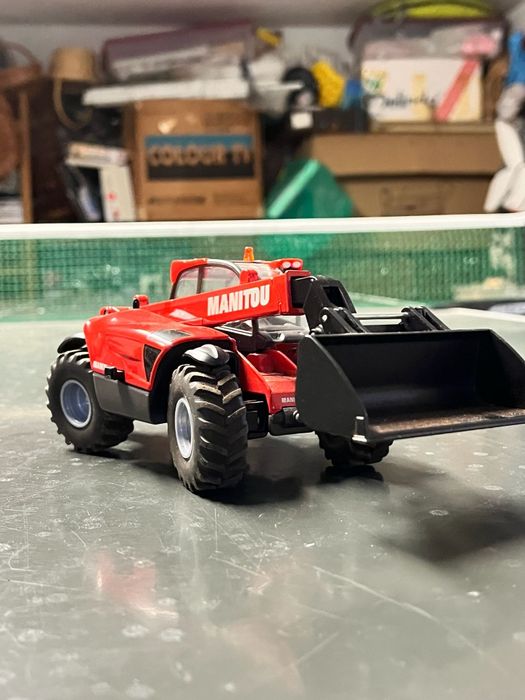 Ładowarka Siku Manitou