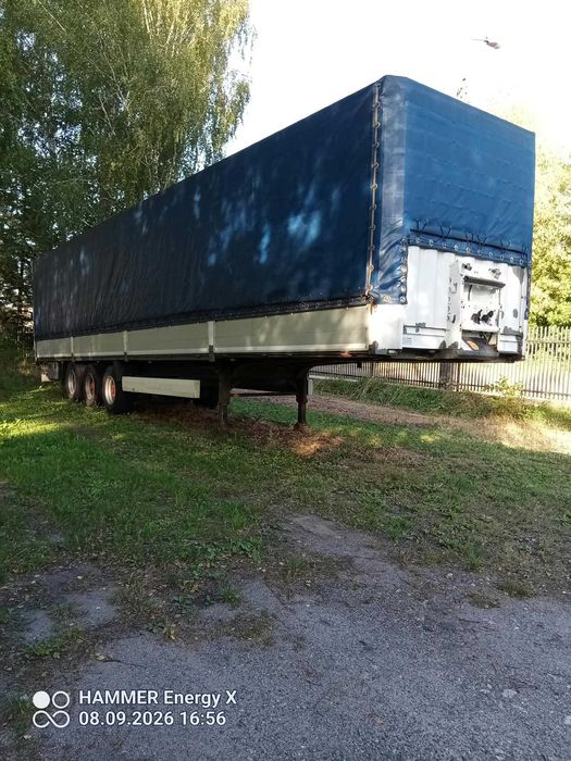 Naczepa plandeka zbrojona Krone