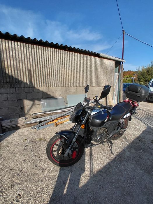 Moto  RKV 125ccc