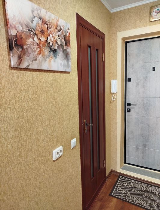 Подобово 1к.кв.на Варшавській.Власниця.