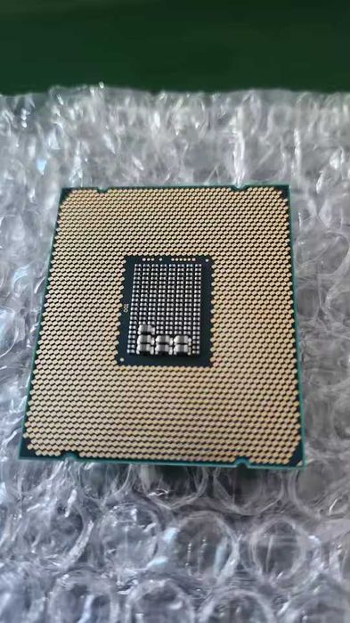 Intel Xeon E5 2682 V4 (16 ядер/32 потоків) част.від 2500 - до 3000