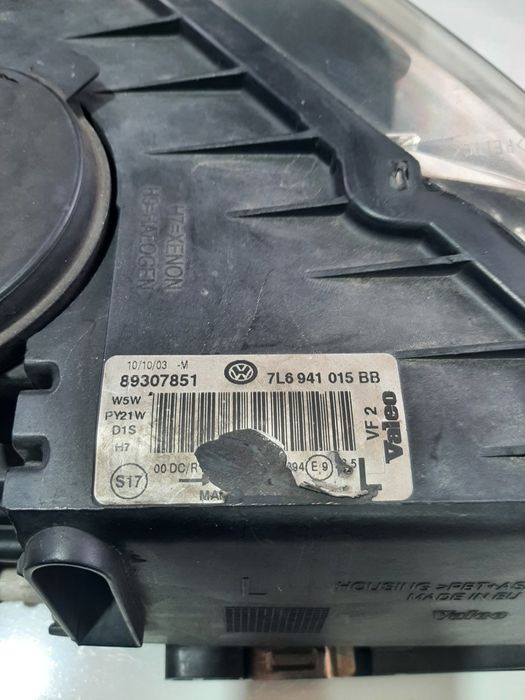 Optica / Farol Esquerdo VW Touareg 2003