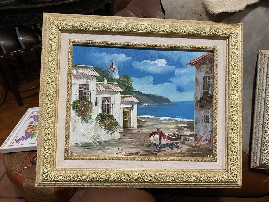 Dois quadros a óleo! Tamanhos diferentes! Moldura branca e diurado!Preço dos dois 90 euros!