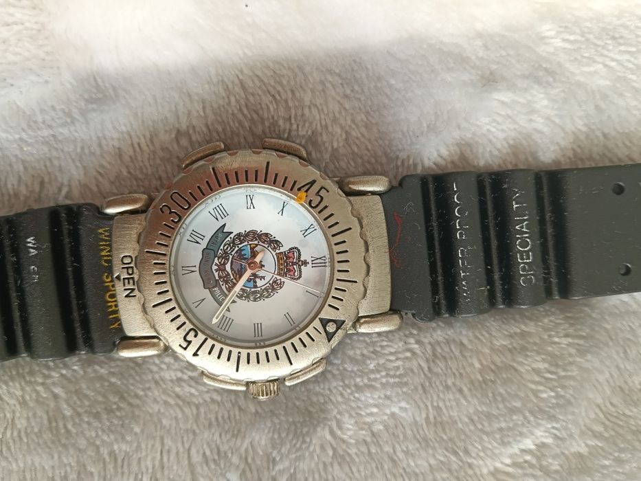 3 Relógios de ponteiros