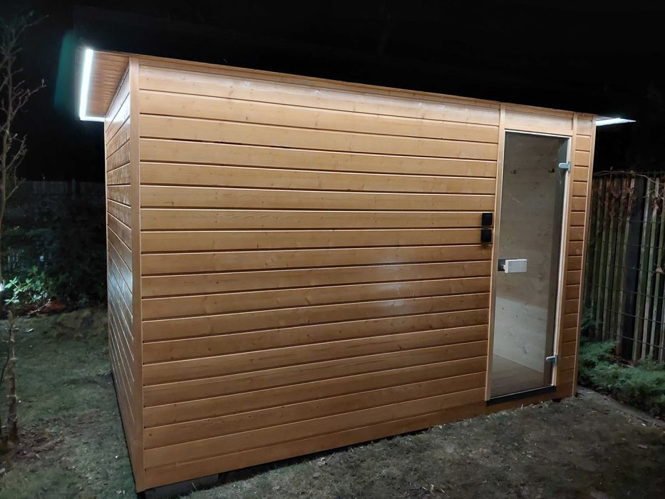 Sauna Zewnętrzna Nowoczesna z Przedsionkiem