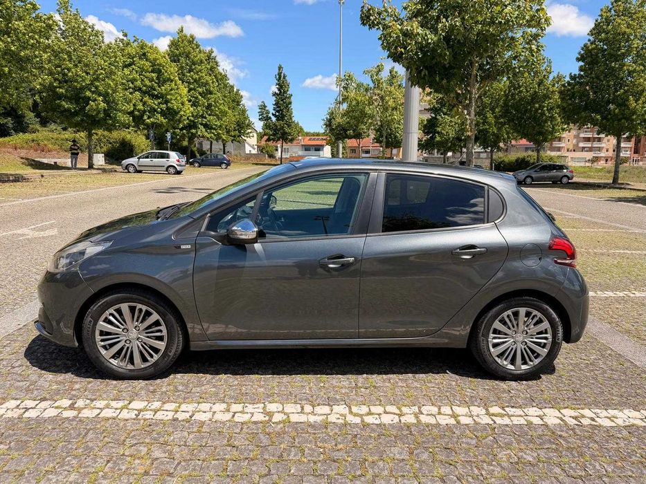 Peugeot 208 1.2 PureTech Style