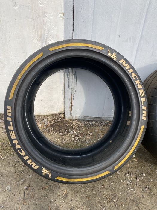 285/30 r19 Michelin pilot super sport zp