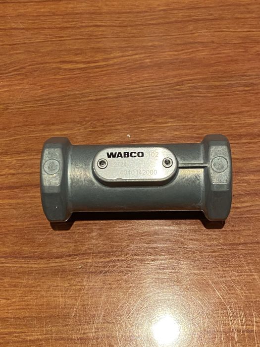 Mercedes клапан обратный пневматический Wabco 4340142000