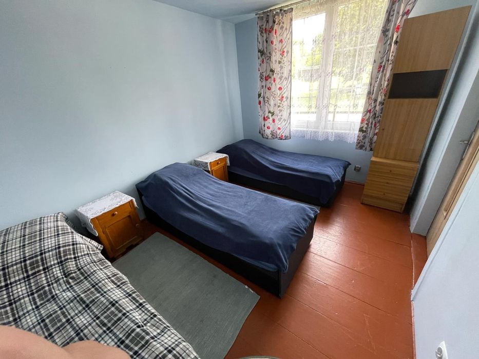 Do wynajęcia pokoje lub cały domek. Pokoje pracownicze