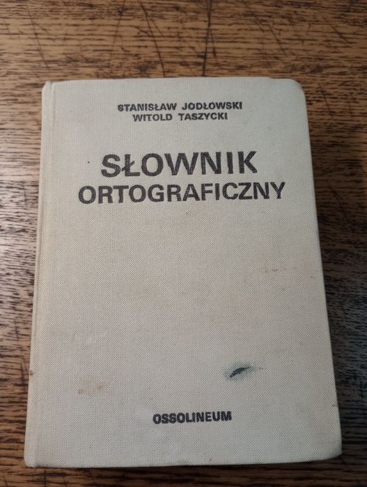 Słownik ortograficzny.
