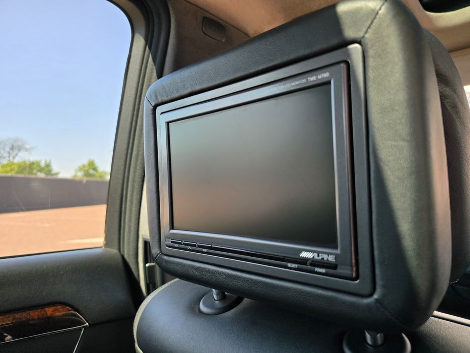 Продам свой Mercedes Benz w221 Long S500 5.5 идеальный