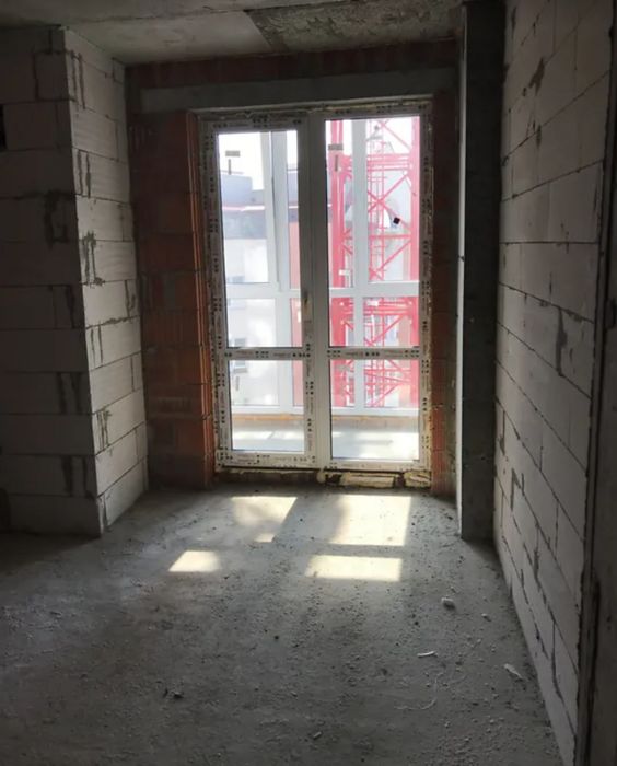 Продаж 2к квартири 71 кв. м на вул. Полковника Д. Нечая