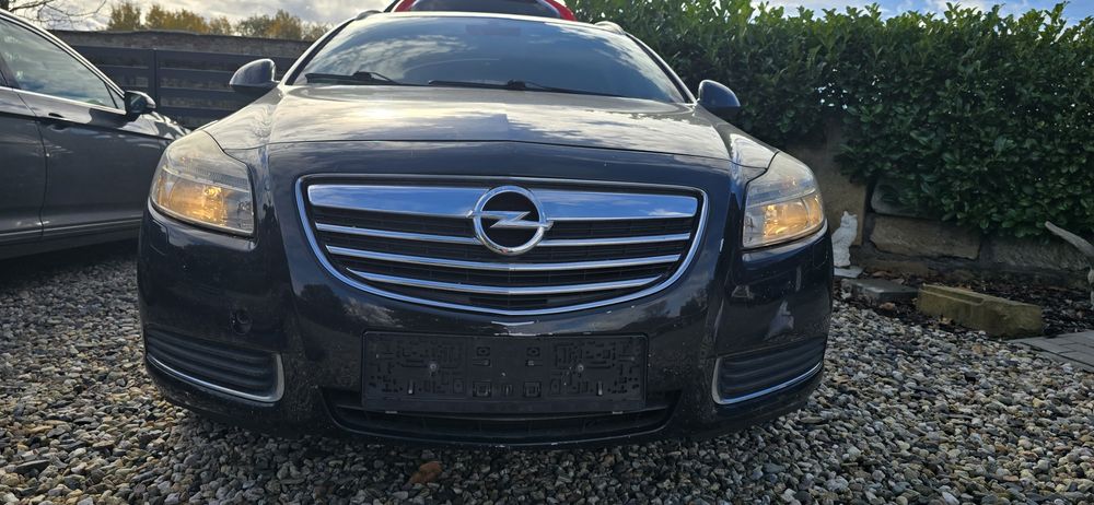 Przedni pas Opel insygnia 2.0 cdti 2009 rok Zderzak lampy maska błotni