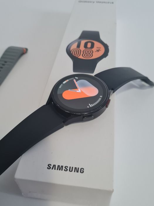 Zestaw Samsung Galaxy Watch 4 44mm